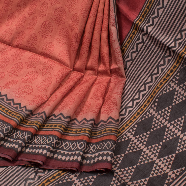 Hand Block Printed Tussar Silk Saree 10052630 – Avishya.com