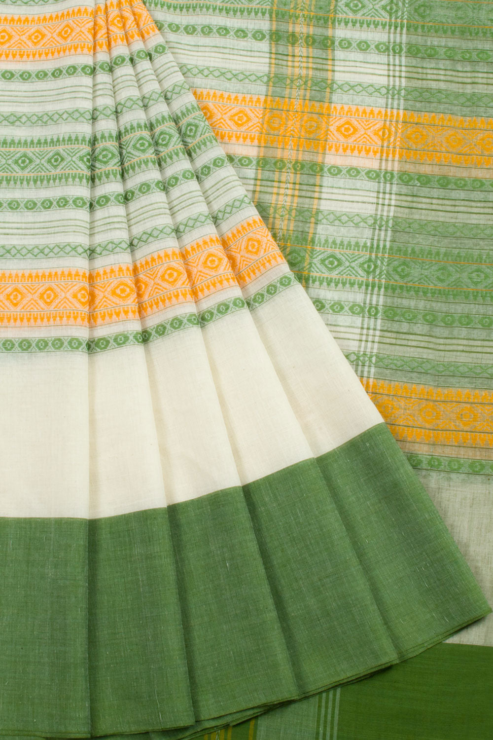 White Handloom Dhaniakhali Cotton Saree 10062572