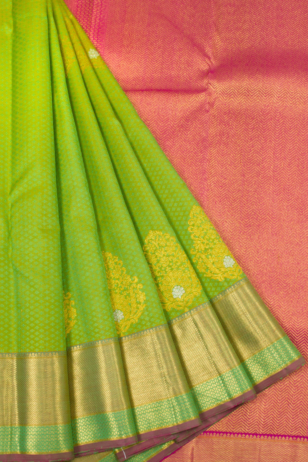 Pure Zari Kanjivaram Silk Saree - Stunned Motifs & Golden Borders ...