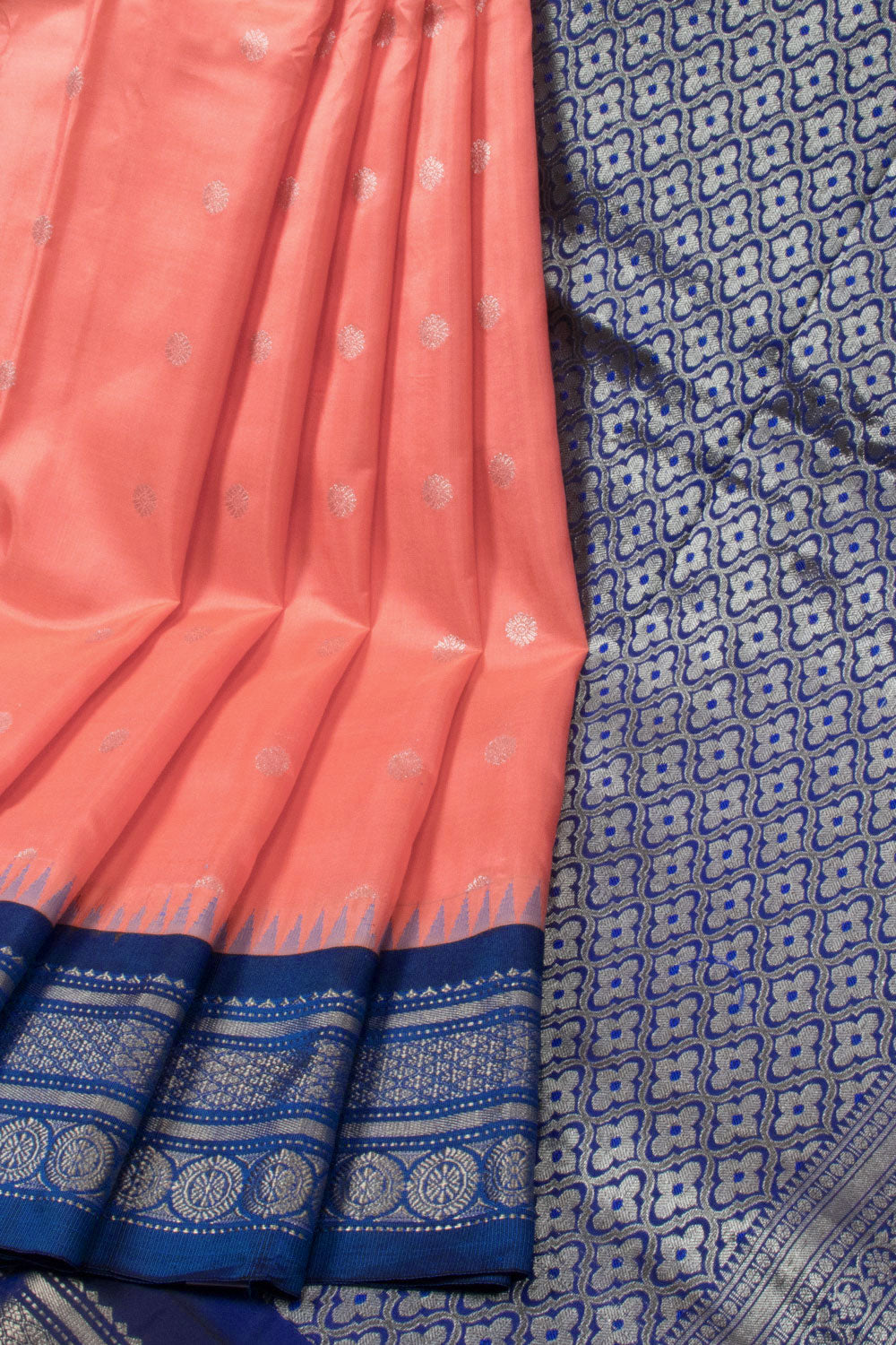 Peach Handloom Gadwal Kuttu Silk Saree - Avishya