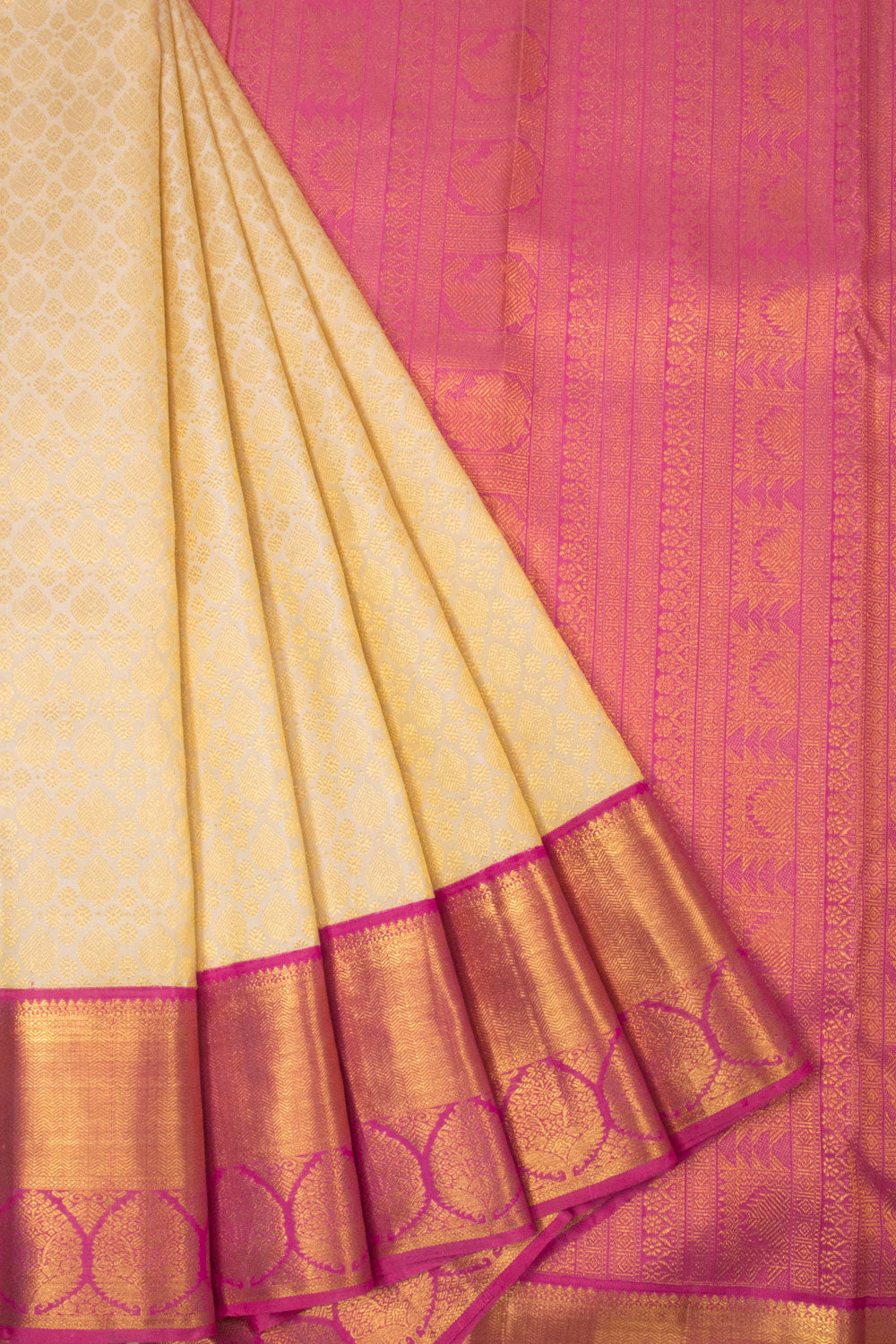 20% Off: Pastel Handloom Pure Kanjeevaram Silk Saree with Big Temple Border  – Luxurion World