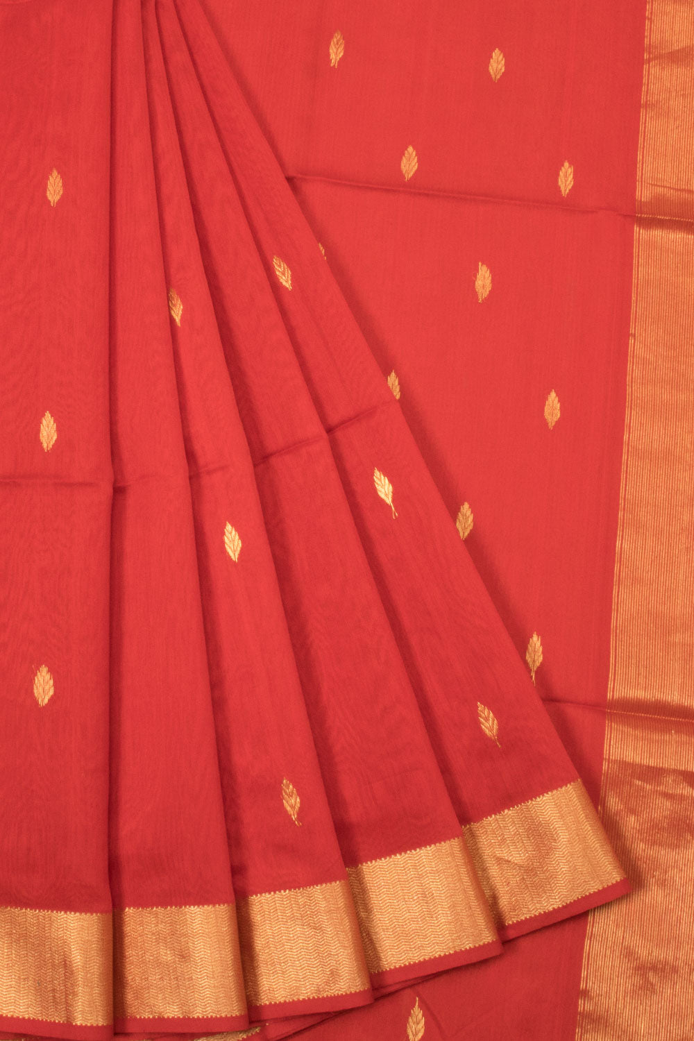 Chilli Red Handloom Maheshwari Silk Cotton Saree | Avishya.com