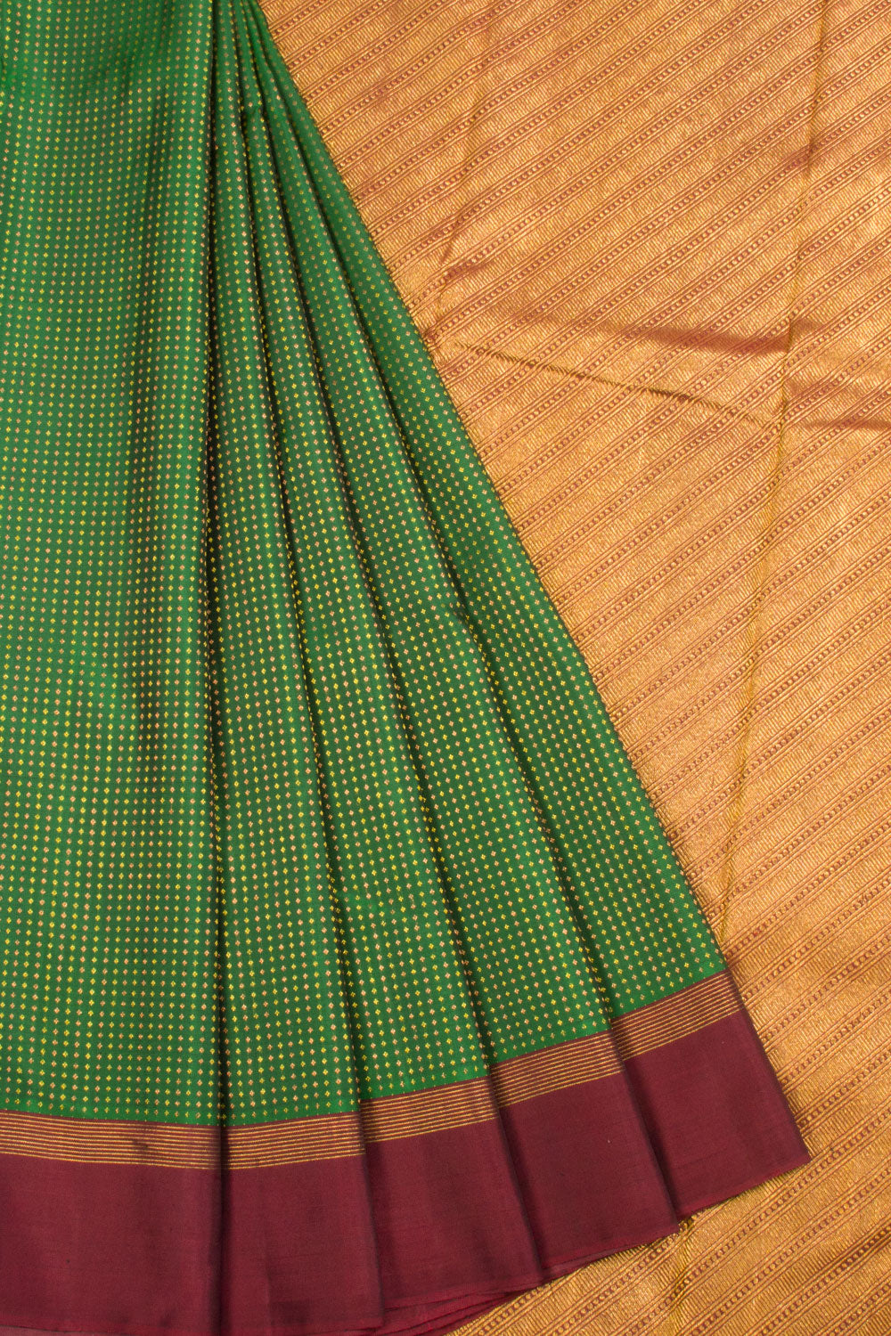 nandhini.silks