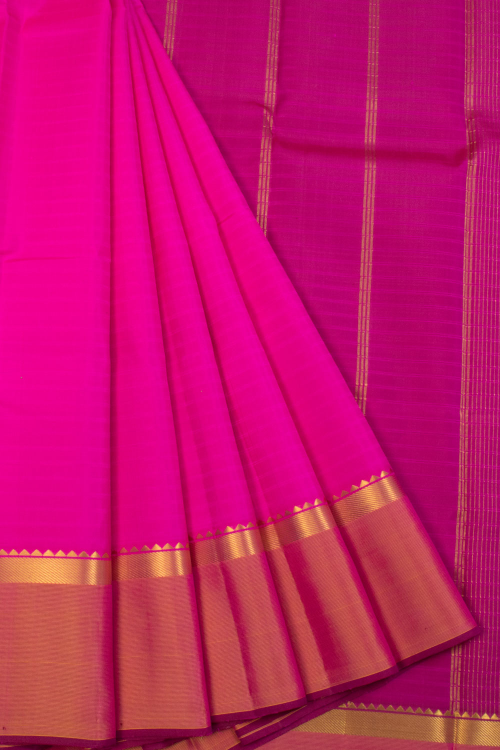 Pure Zari Kanjivaram Silk Saree | Avishya.com