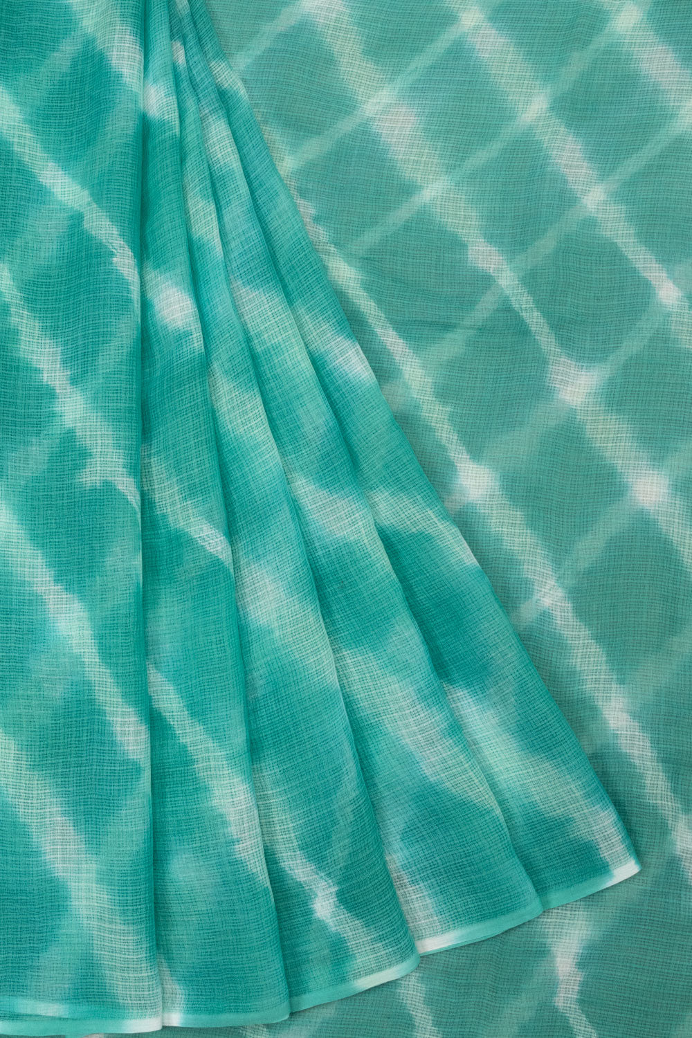 Beautiful Lehariya Print Organza Silk Saree With Hand Crafted Gotta Patti  Work - SaadgeeNilay