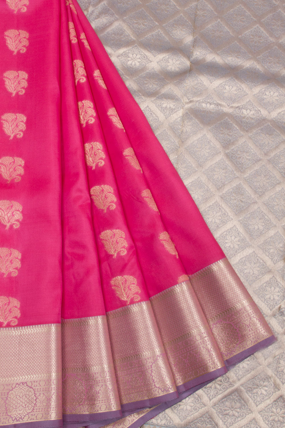 Pink Kanjivaram Blended Silk Saree