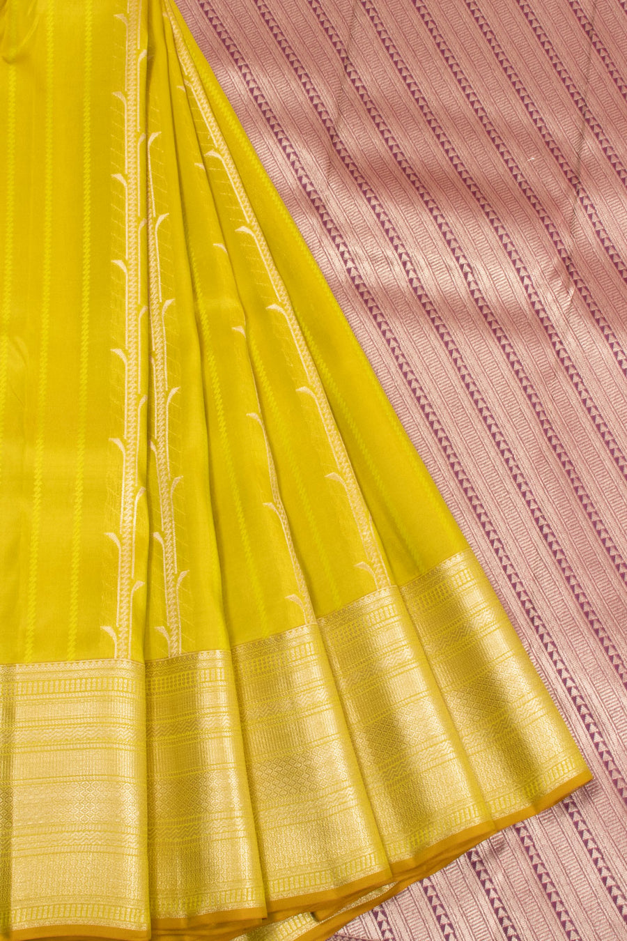 Yellow Kanjivaram Blended Silk Saree 