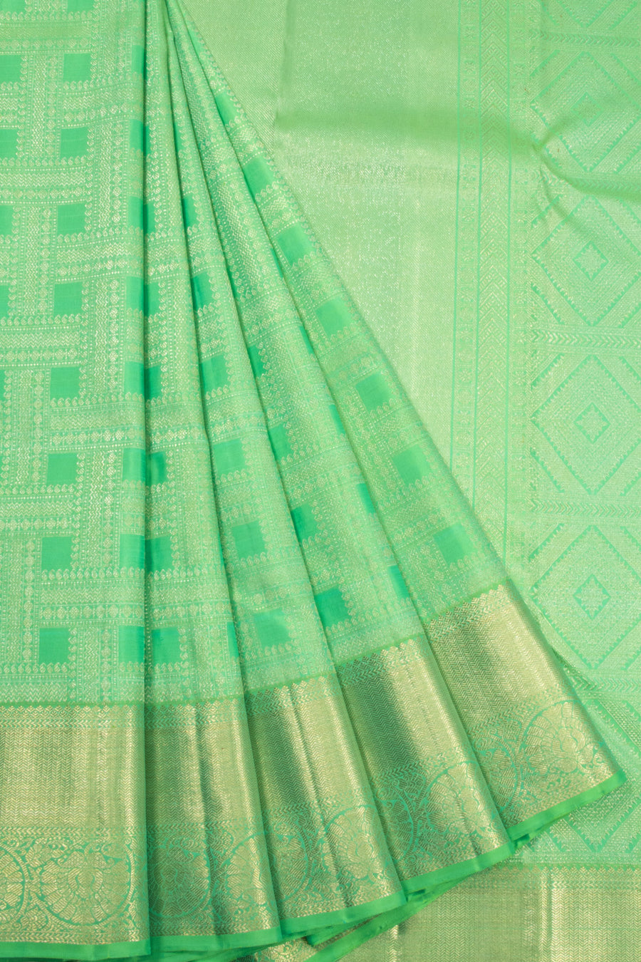 Green Bridal Kanjivaram Pure Zari Silk Saree 10072873