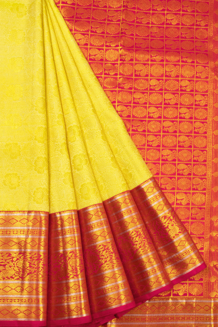 Yellow Kanchipuram Pure Zari Silk Saree 10072875