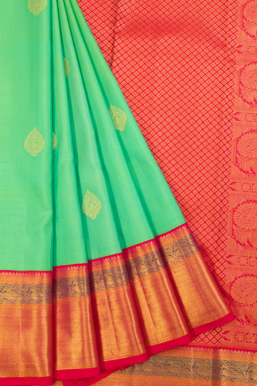 Green Bridal Korvai Kanjivaram Silk Saree 10070630