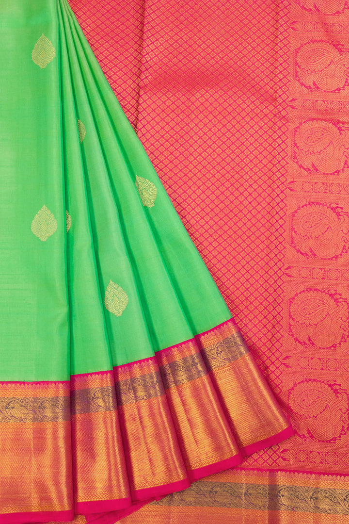 Green Bridal Korvai Kanjivaram Silk Saree 10070630