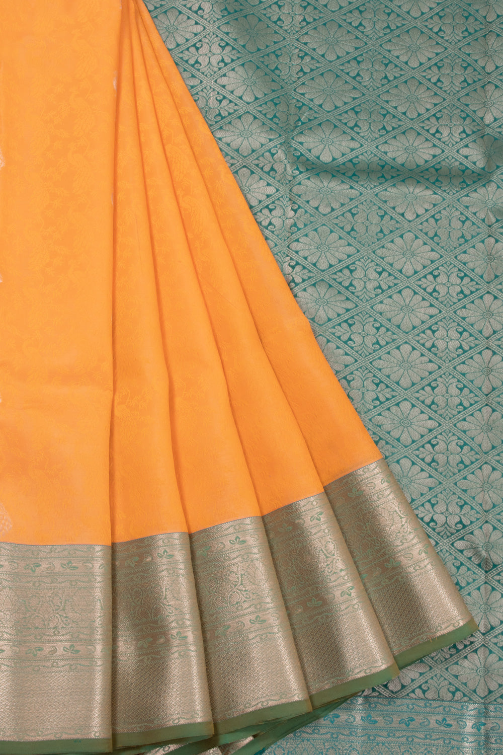 Orange Handloom Kanjivaram Blended Silk Saree 10072897