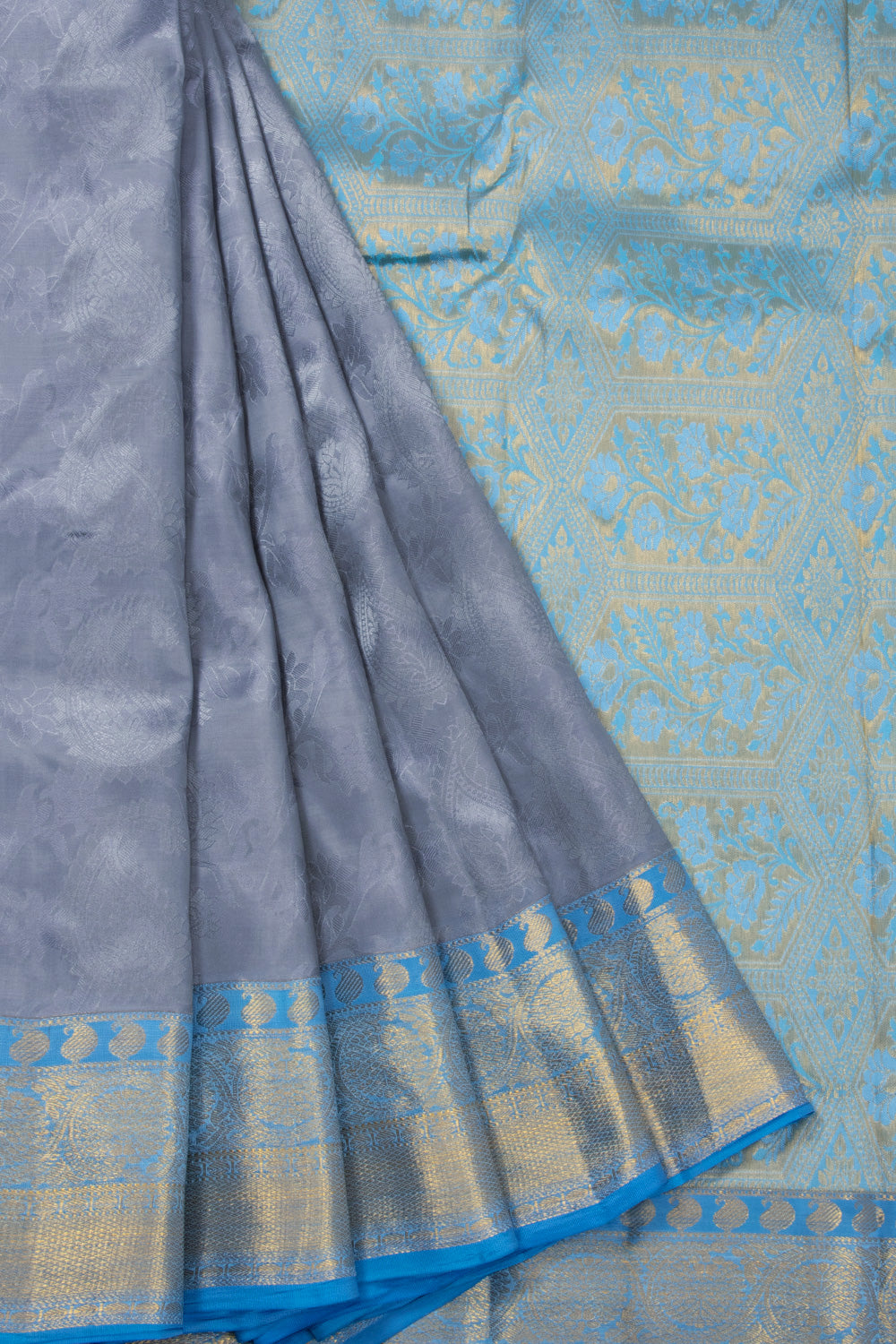 Grey Handloom Kanjivaram Blended Silk Saree 10072903