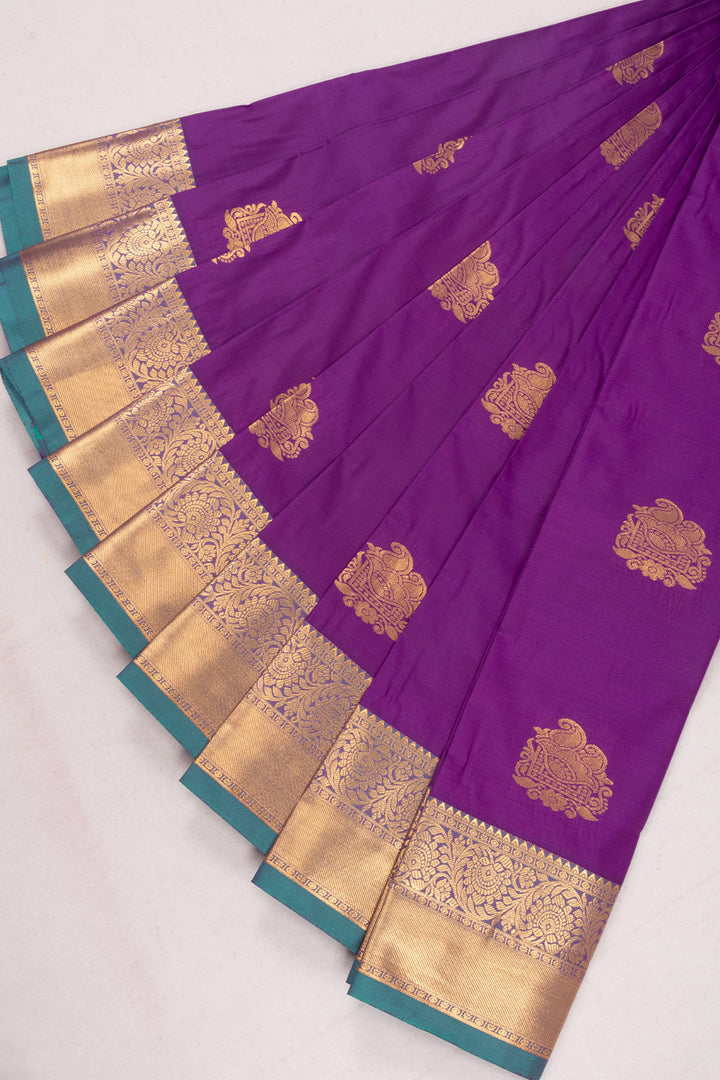 Purple Kanjivaram Silk Saree with Contrast Pallu 10073881