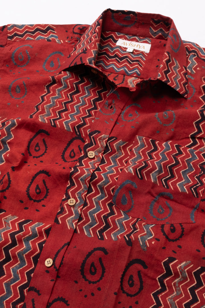 Red Half Sleeve Ajrakh Printed Cotton Mens Shirt 10073172