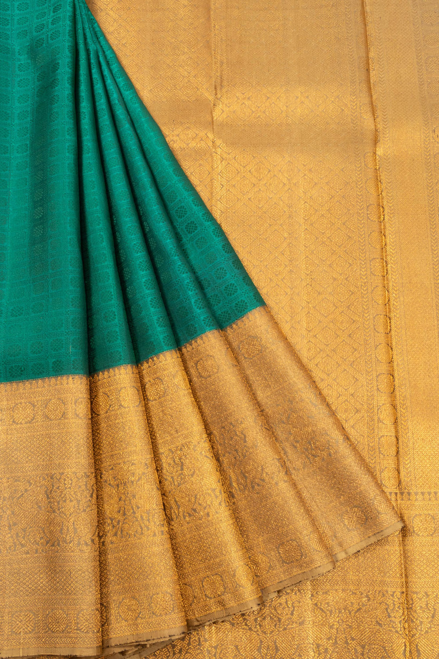 Green Jacquard Bridal Kanjivaram Silk Saree 10070635