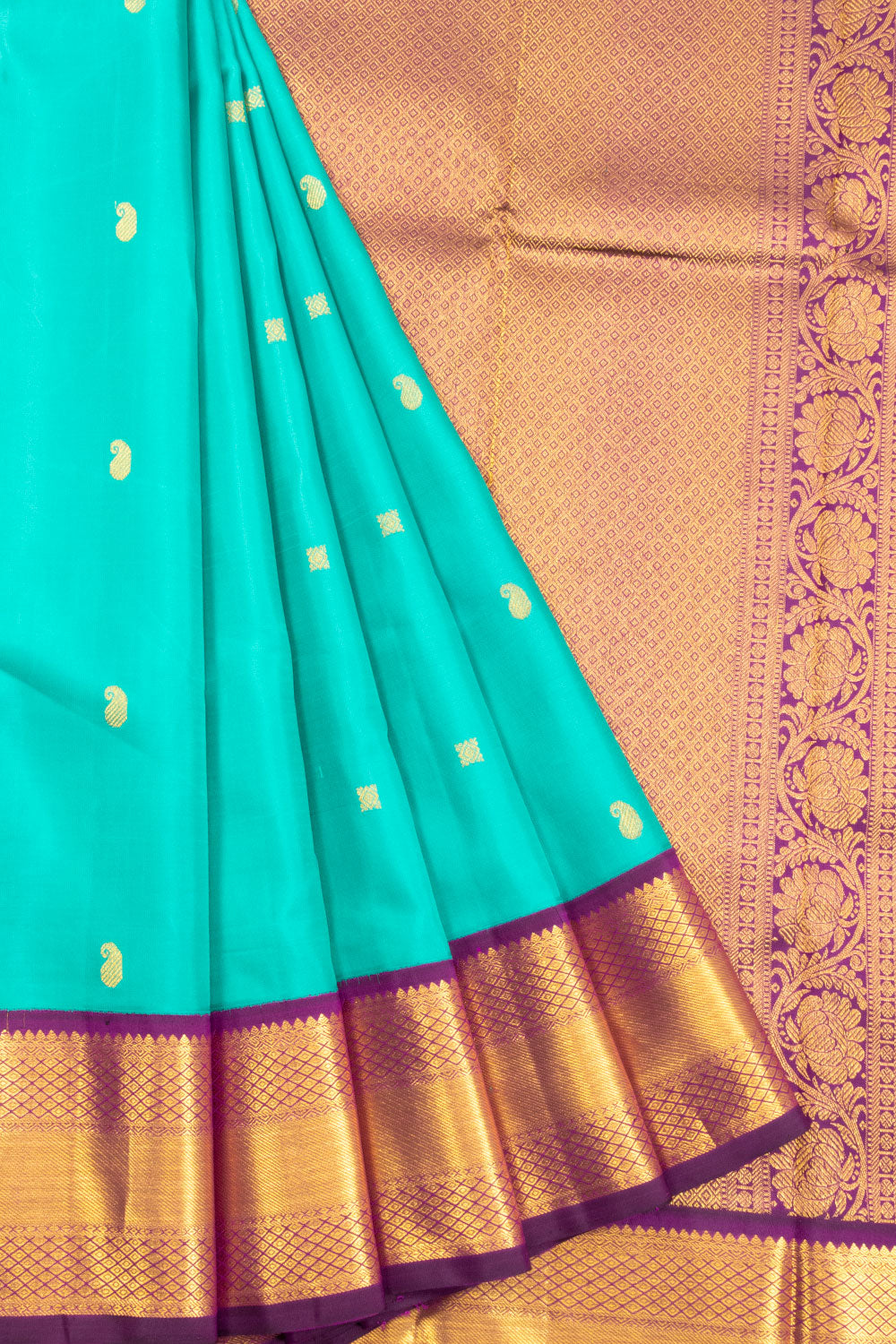 Aqua Blue Korvai Kanjivaram Silk Saree 10070639