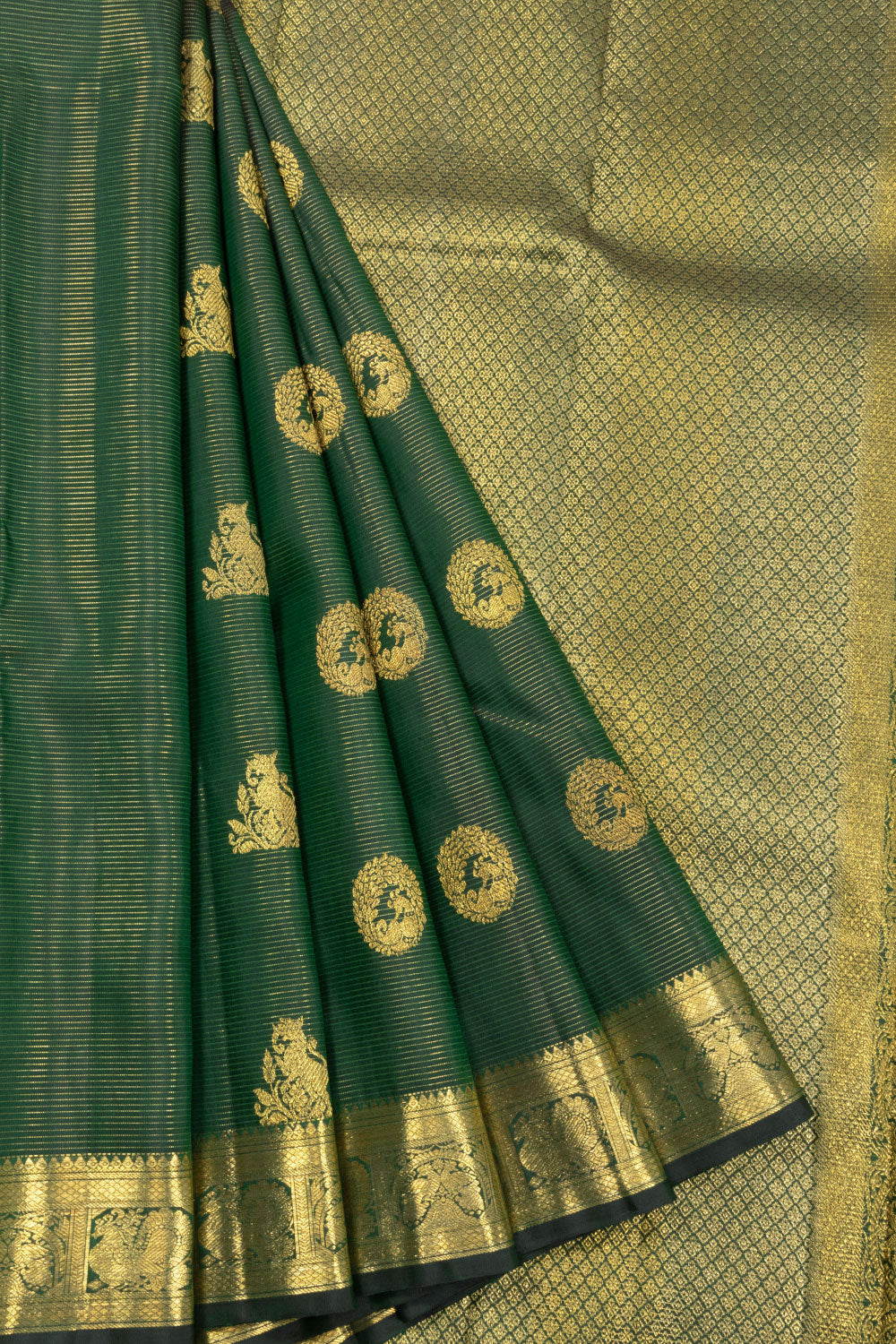 Green Handloom Vaira Oosi Bridal Kanjivaram Silk Saree 10070643