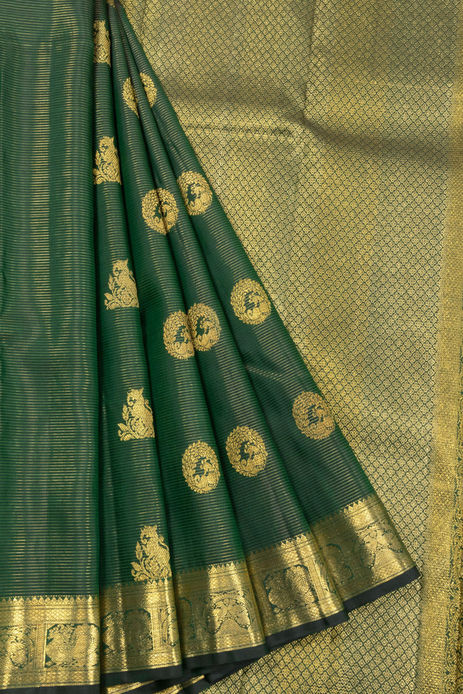 Green Handloom Vaira Oosi Bridal Kanjivaram Silk Saree 10070643