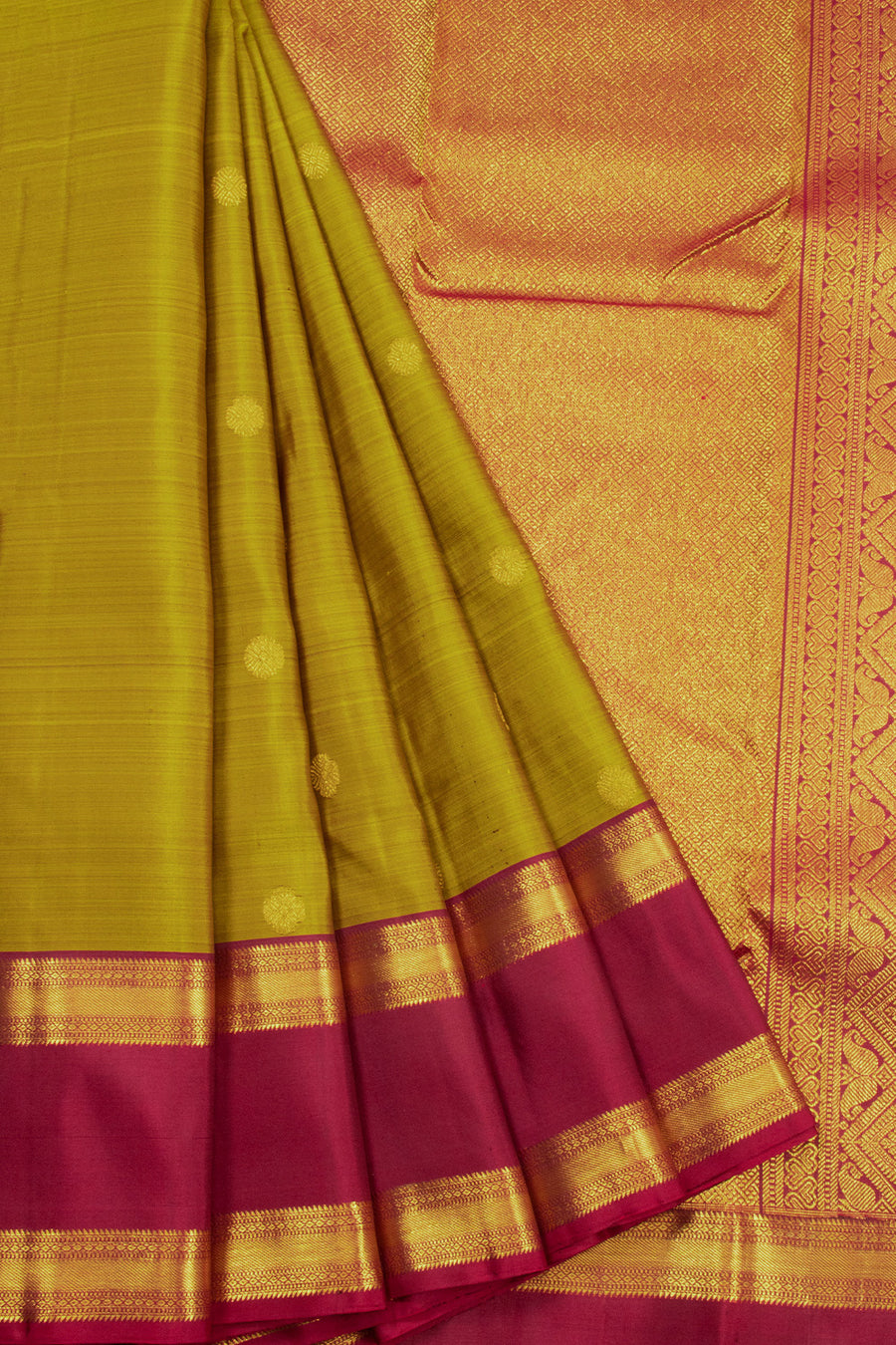 Yellow Handloom Kanjivaram Pure Silk Saree 10072829