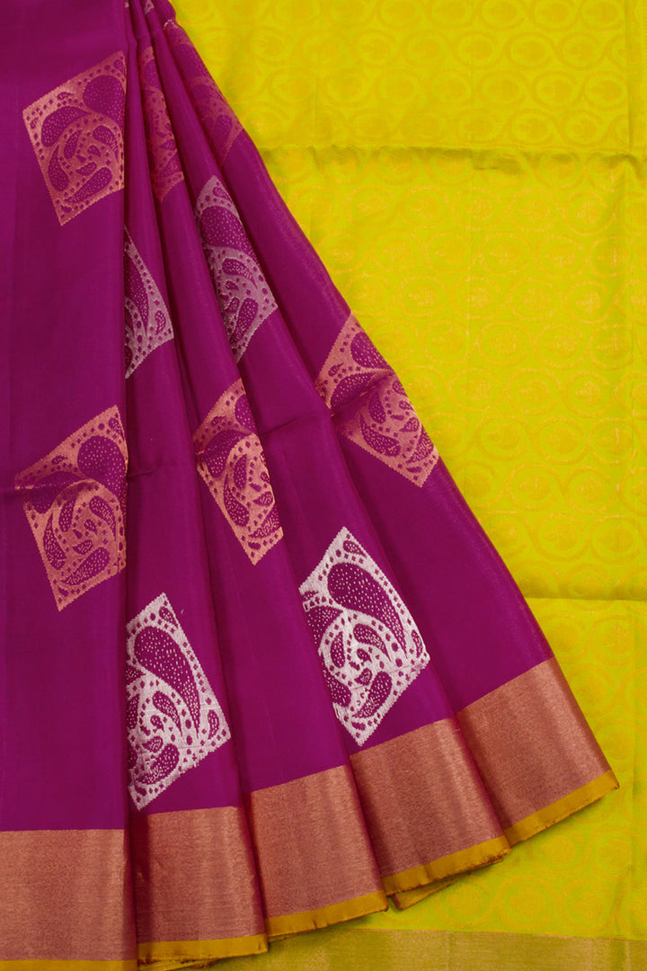 Tyrian Purple Handloom Kanjivaram Soft Silk Saree 10062450