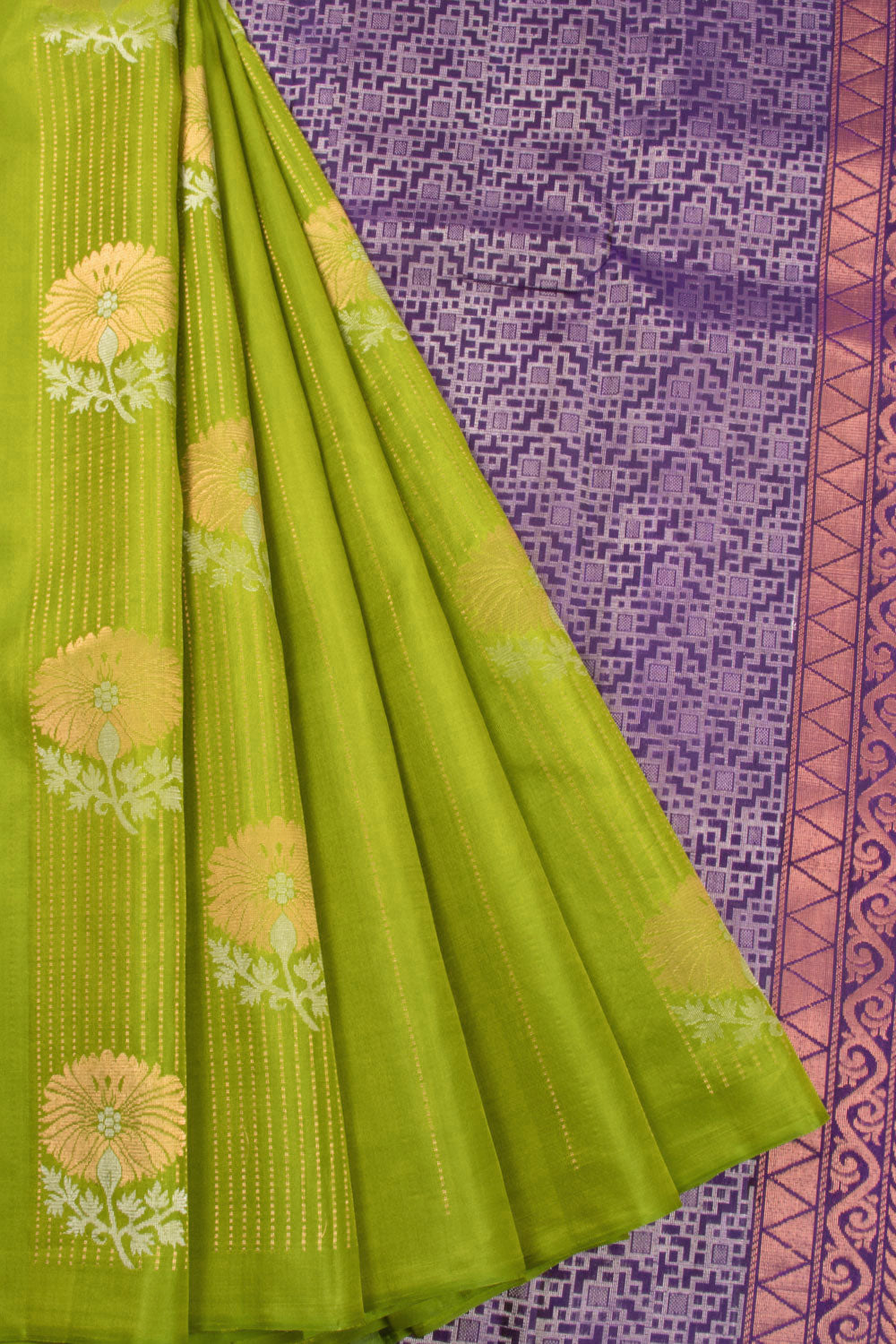 Green Handloom Kanjivaram Silk Saree 10070705 - Avishya