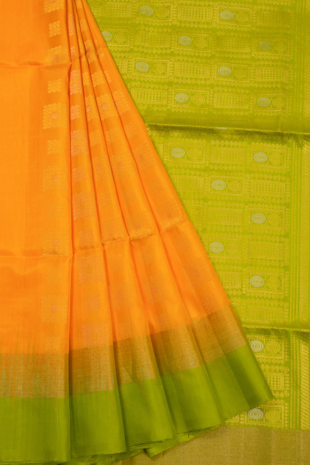 Yellow Handloom Kanjivaram Soft Silk Saree 10072767