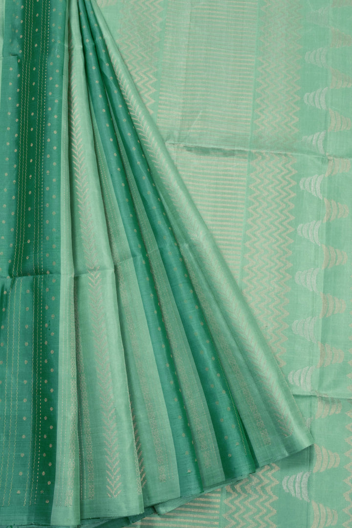 Green Handloom Kanjivaram Soft Silk Saree 10072780