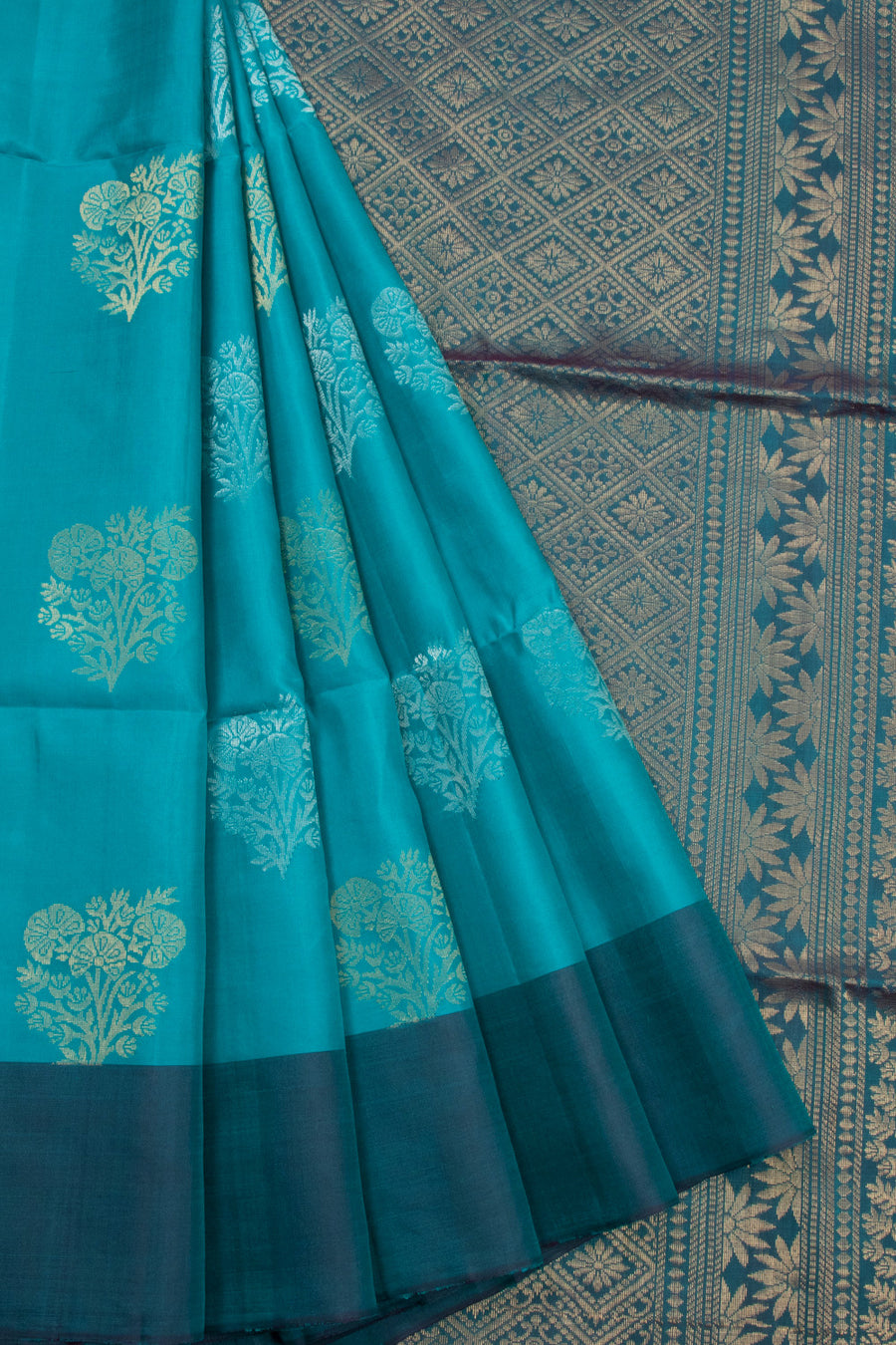 Blue Handloom Kanjivaram Soft Silk Saree 10072785