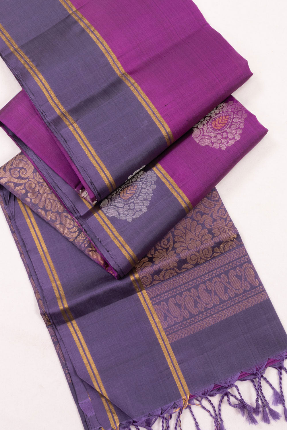 Purple Handloom Kanjivaram Soft Silk Saree 10073934