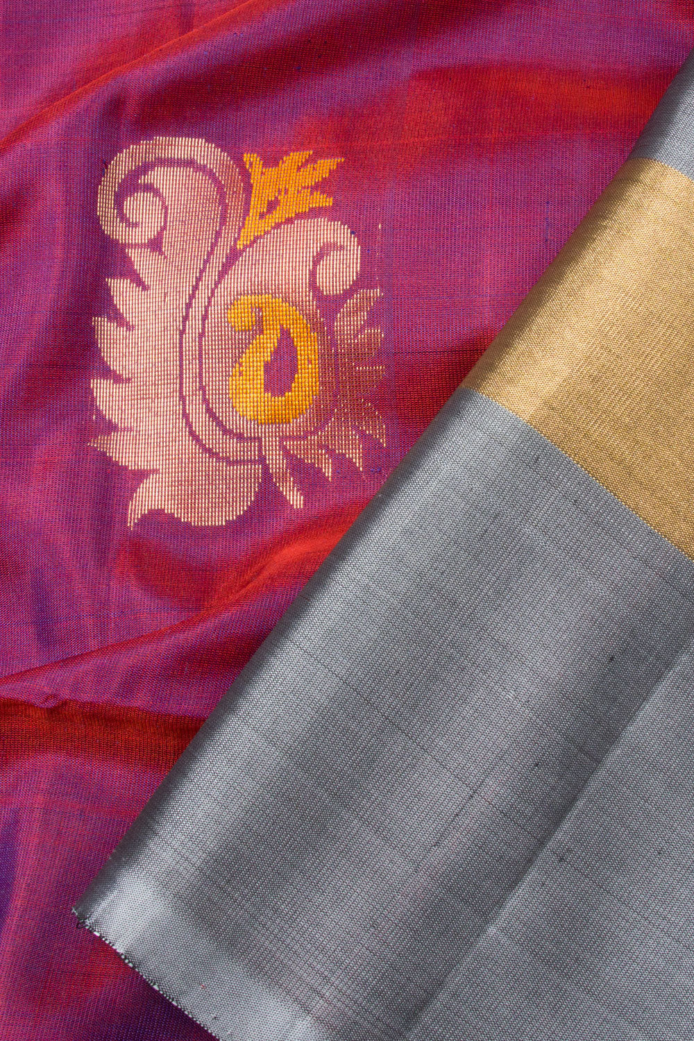 Raspberry Violet Handloom Kanjivaram Soft Silk Saree 10063281