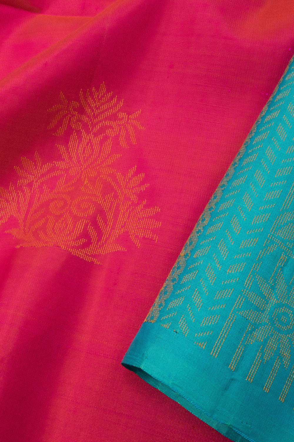 Pink Handloom Kanjivaram Soft Silk Saree 10063297