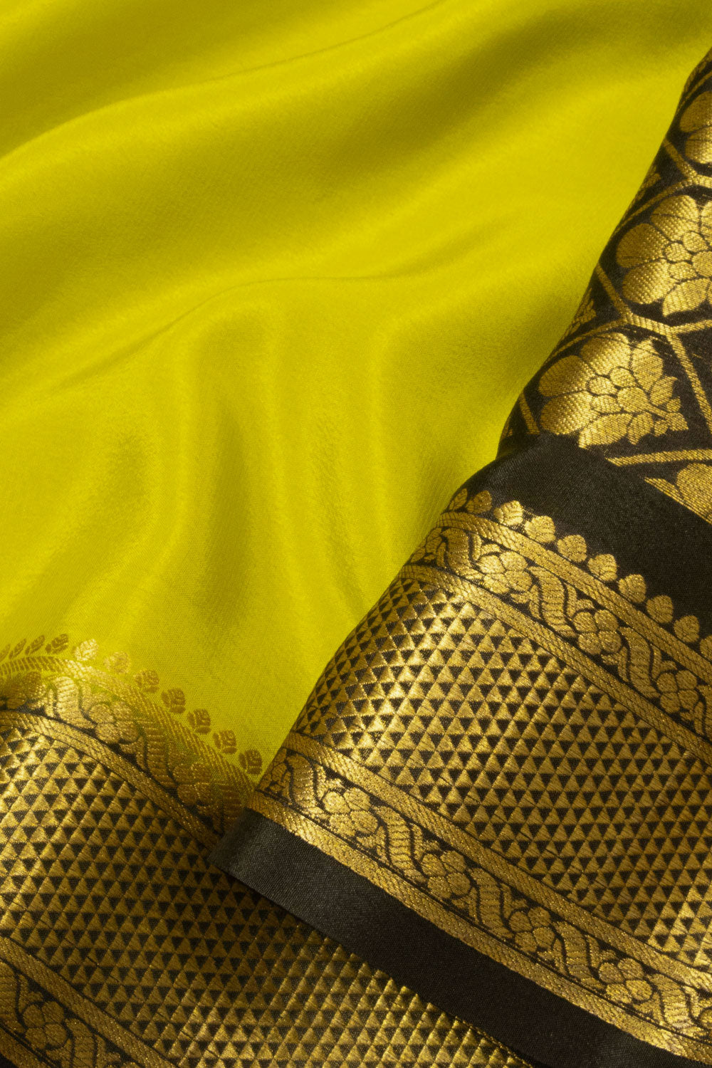 Lemon Yellow Mysore Crepe Silk Saree 10064643