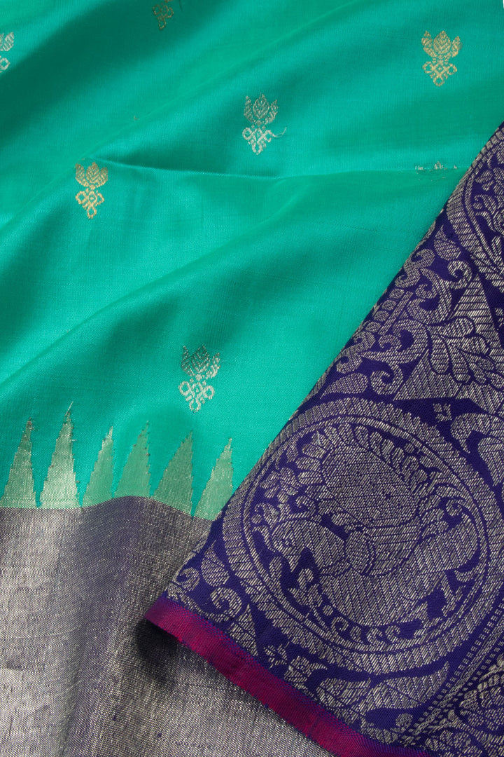 Sea Green Handloom Gadwal Kuttu Silk Saree - Avishya