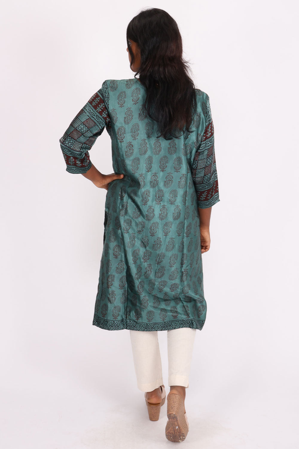 Green Handcrafted Bagh Printed Modal Silk Kurta 