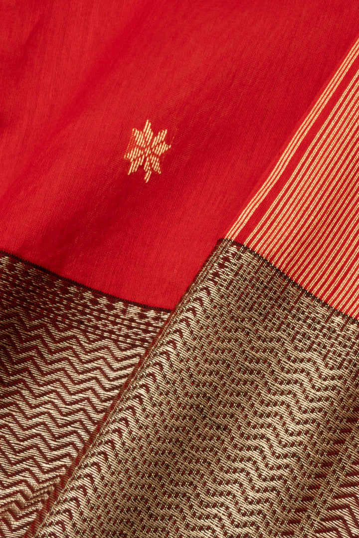 Red Handloom Maheshwari Silk Cotton Saree - Avishya