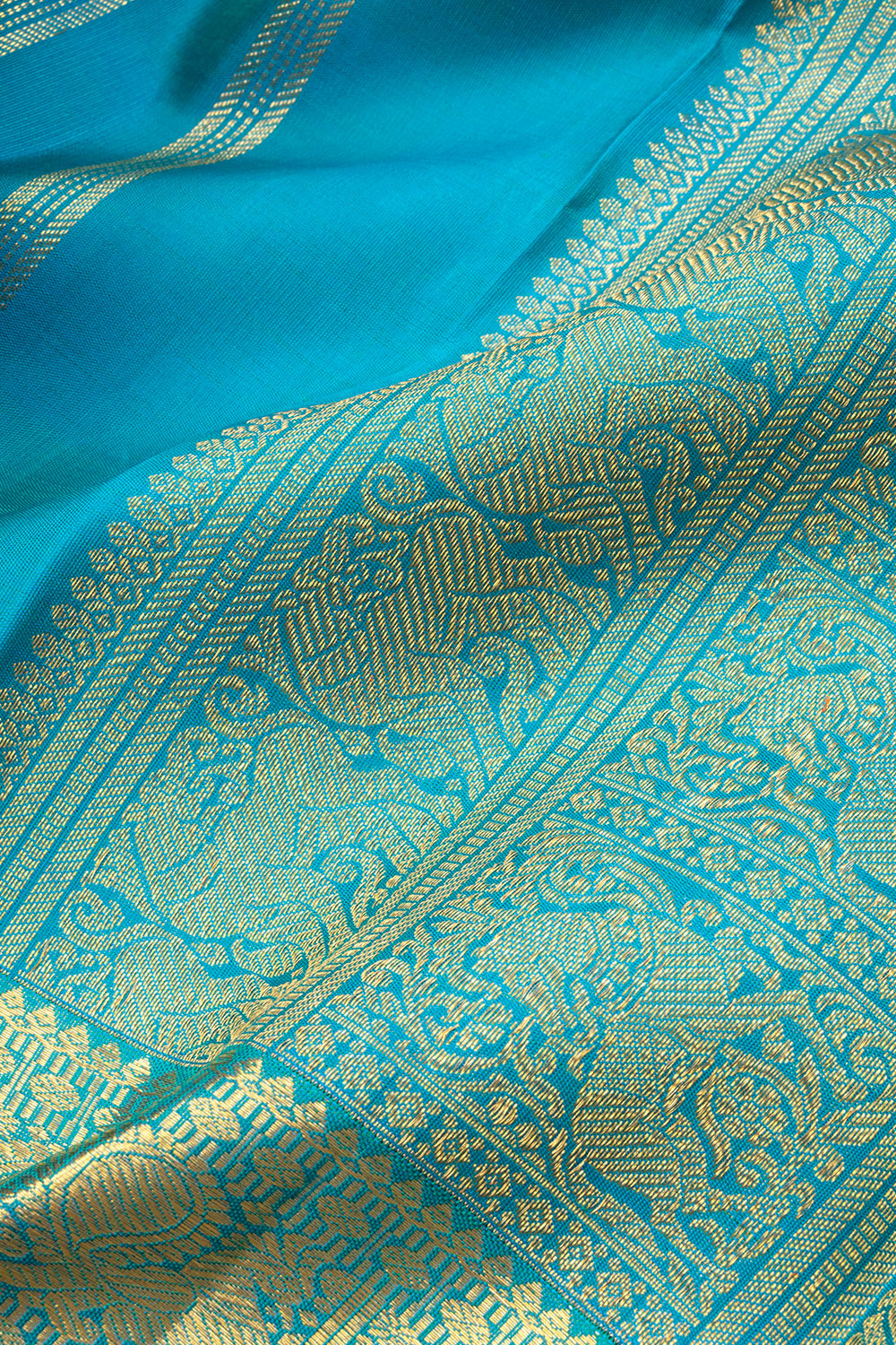 Blue Bridal Vaira Oosi Kanjivaram Silk Saree 10070598