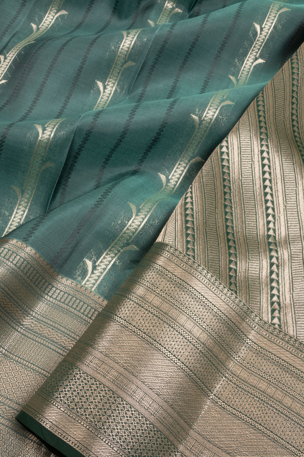 Green Kanjivaram Blended Silk Saree