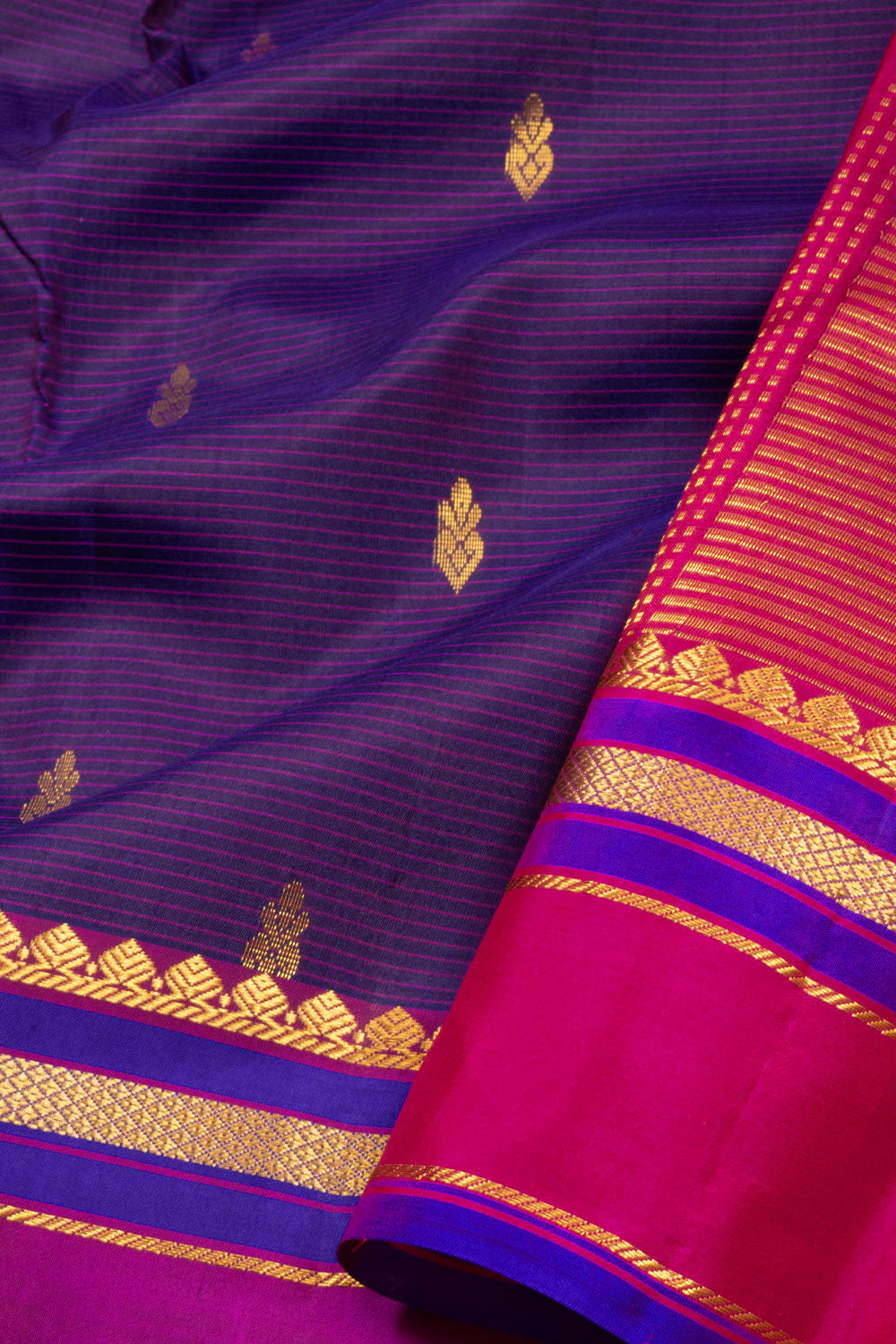 Purple Handloom Kanchipuram Pure Silk Saree 10072860