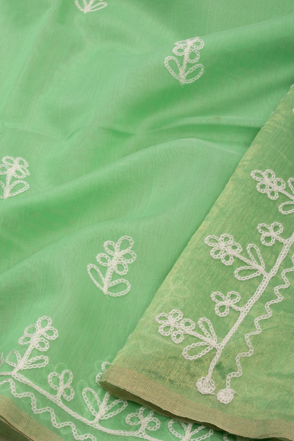 Green Embroidered Chanderi Silk Cotton Saree with Tissue Pallu 