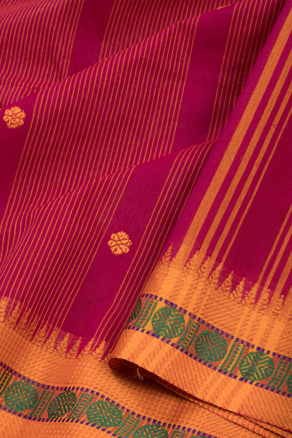 Viva Magenta Handloom Chettinad Cotton Saree 10070010 - Avishya