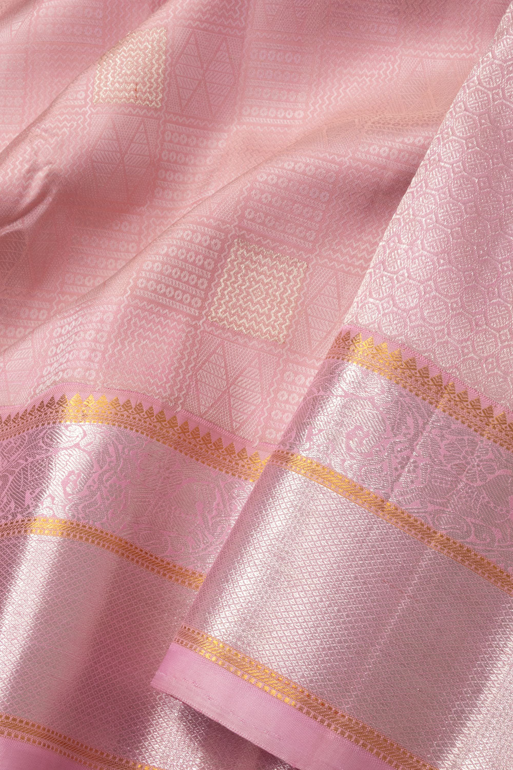 Pink Handloom Jacquard Kanjivaram Silk Saree 10070654