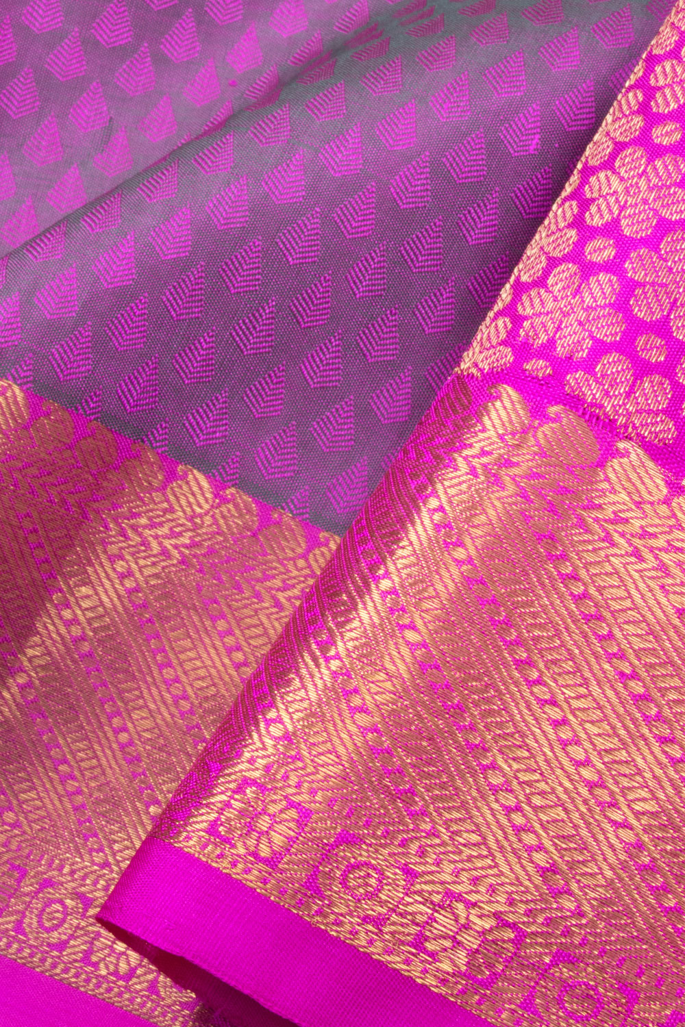 Purple Handloom Kanjivaram Silk Saree