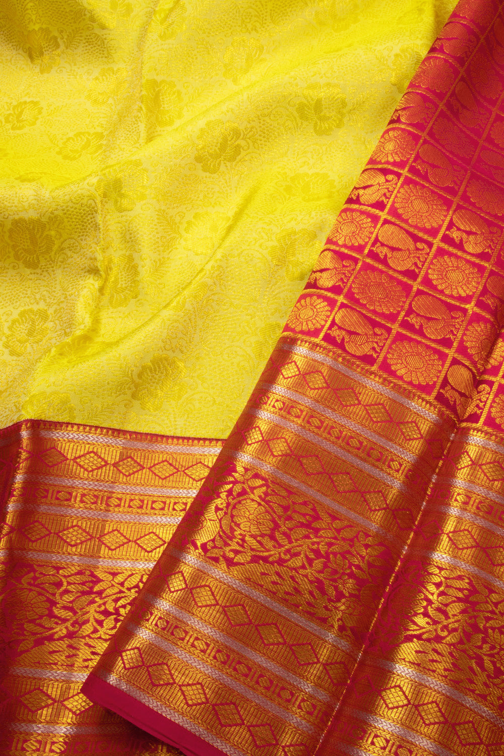 Yellow Kanchipuram Pure Zari Silk Saree 10072875