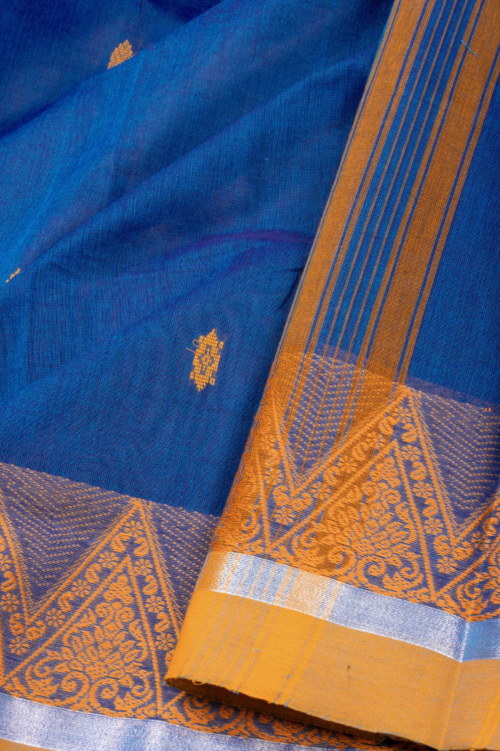 Blue Handloom Chettinad Cotton Saree 10072596