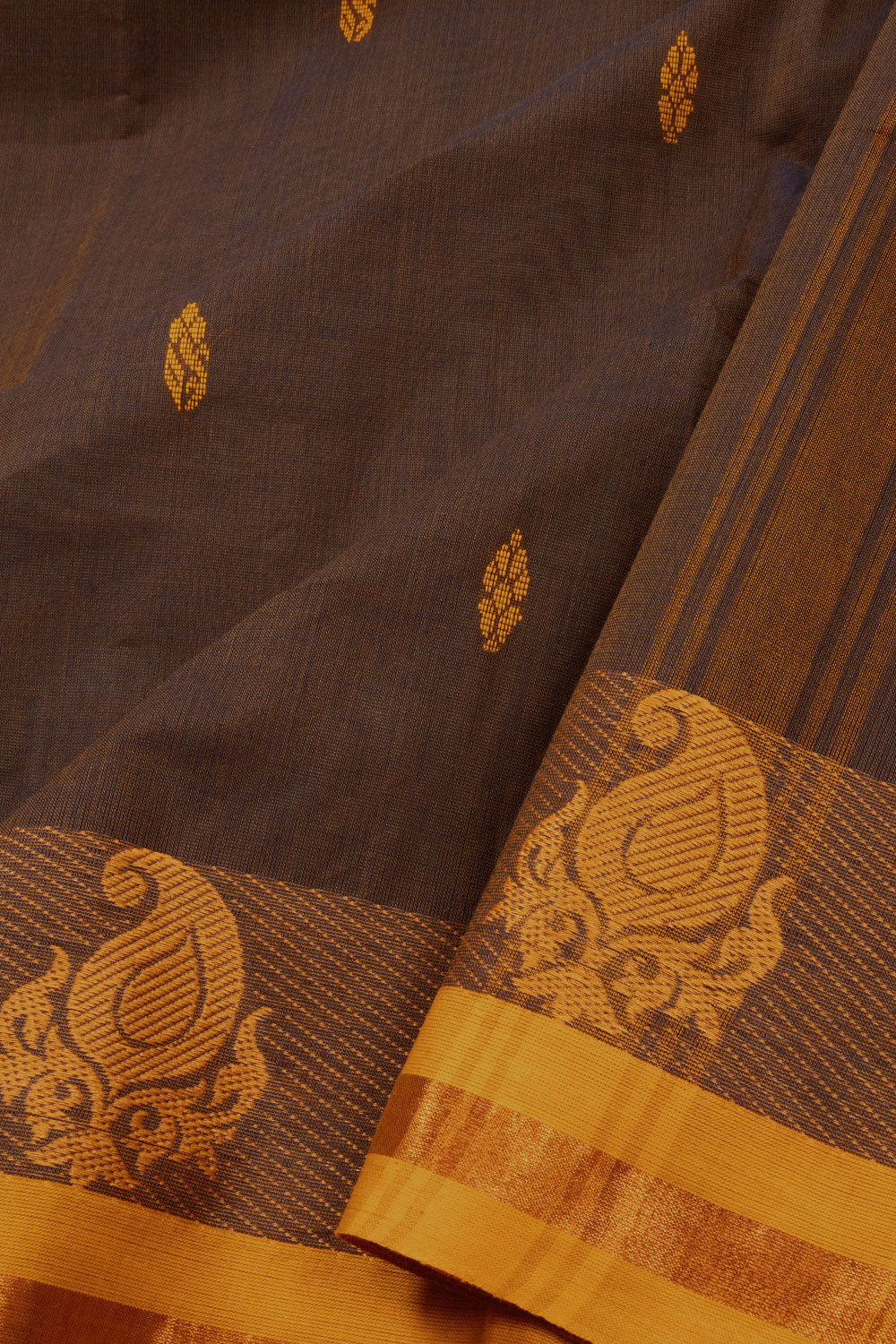 Brown Handloom Chettinad Cotton Saree 10072599