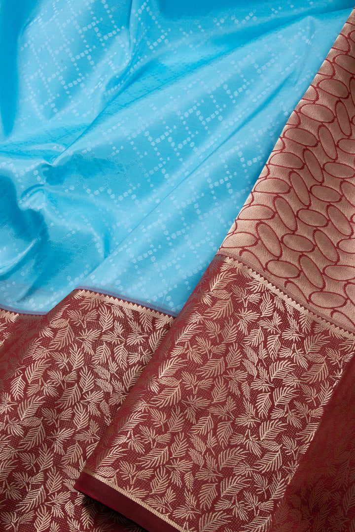 Blue Handloom Kanjivaram Blended Silk Saree 10072886