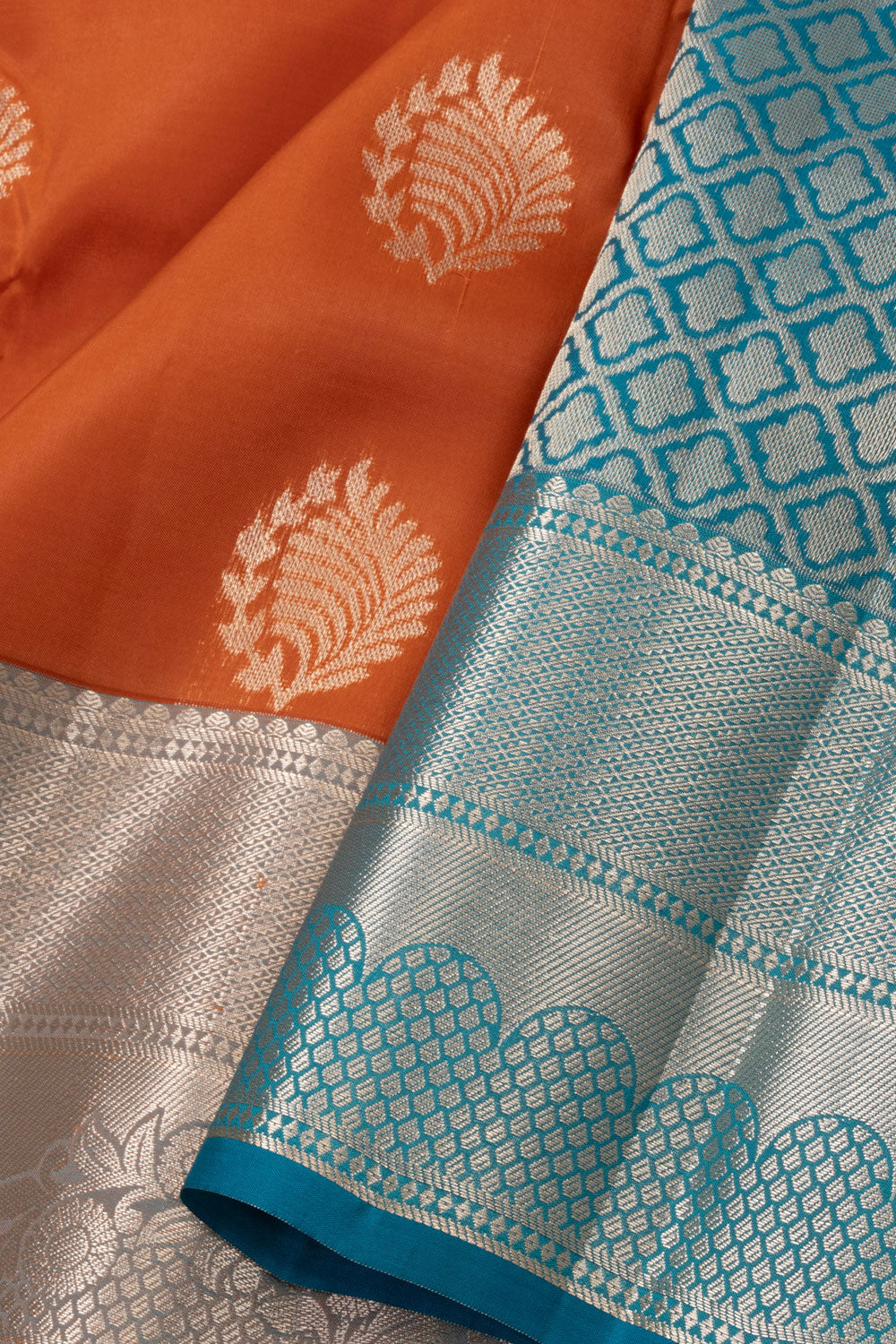 Orange Handloom Kanjivaram Silk Saree 10073822