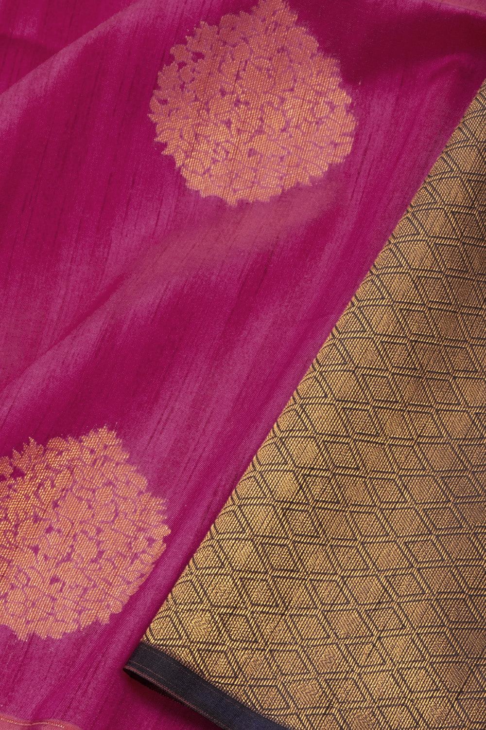 Magenta Jute Weave Kanjivaram Silk Saree 10073845