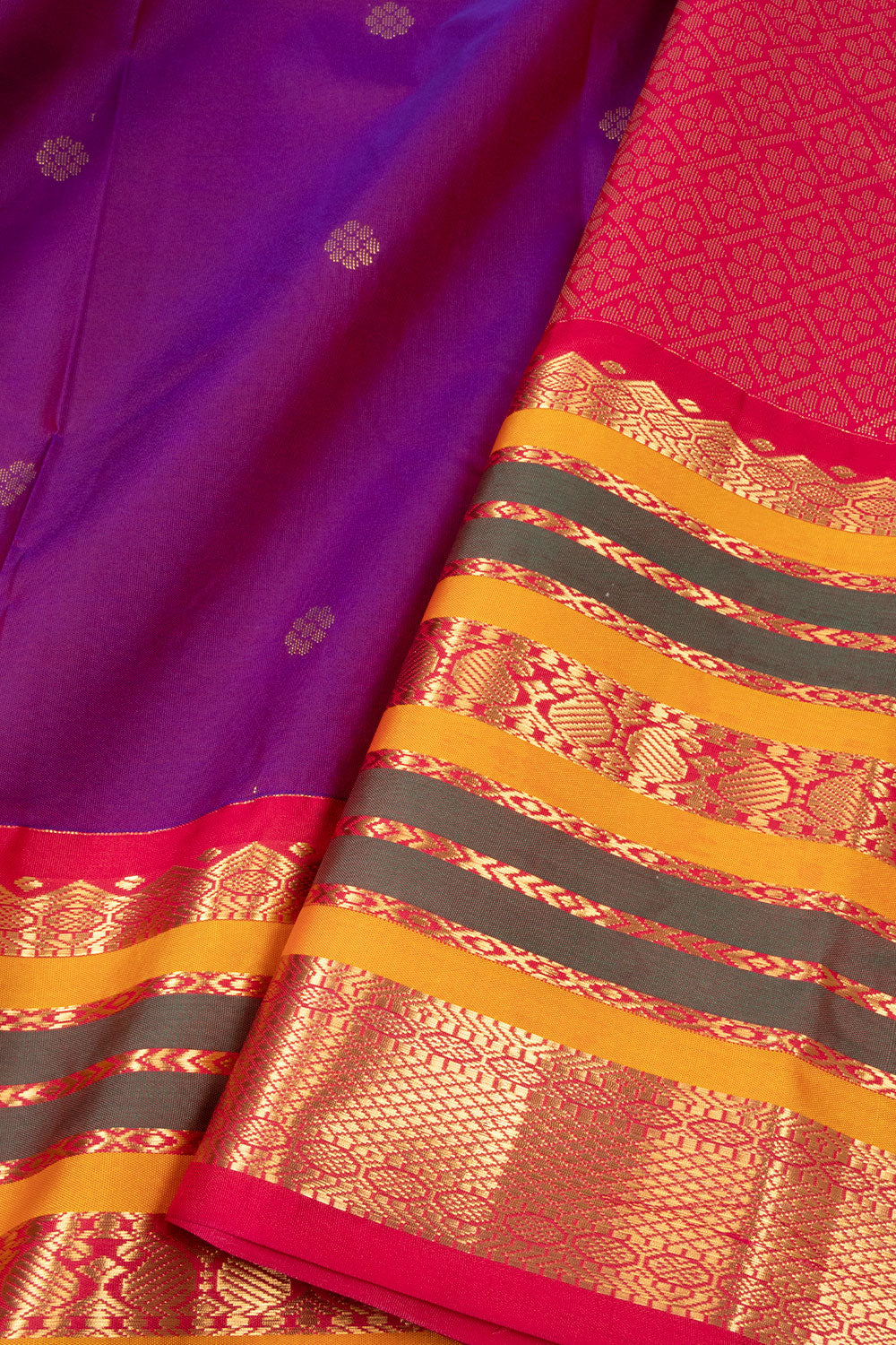 Dual Tone Purple Kanjivaram Silk Saree with Contrast Pallu 10073871